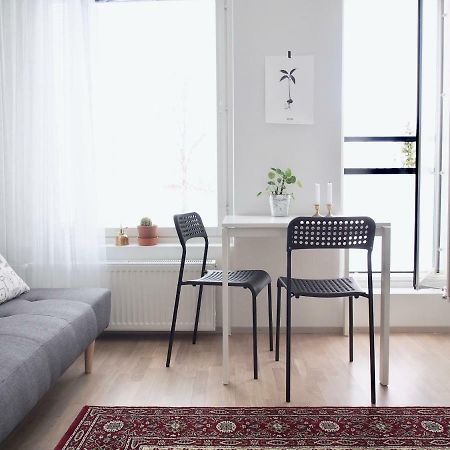 2Ndhomes Tampere "Lapintie" Apartment - Serene Apt Near Downtown At A Quiet Neighbourhood Екстериор снимка